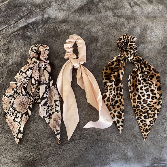 Accessories - Scrunchies